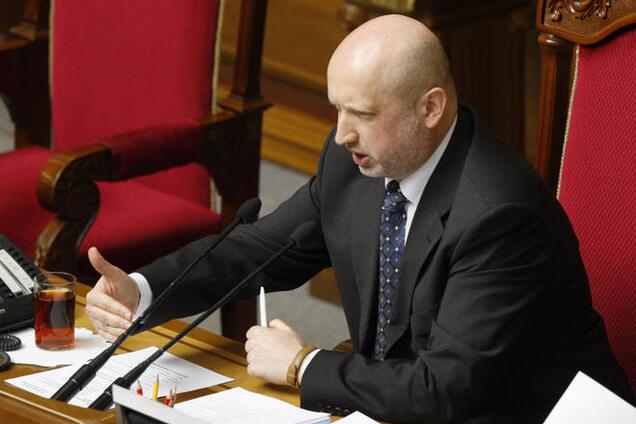 Турчинов разрешил коммунистам прогуливать Раду