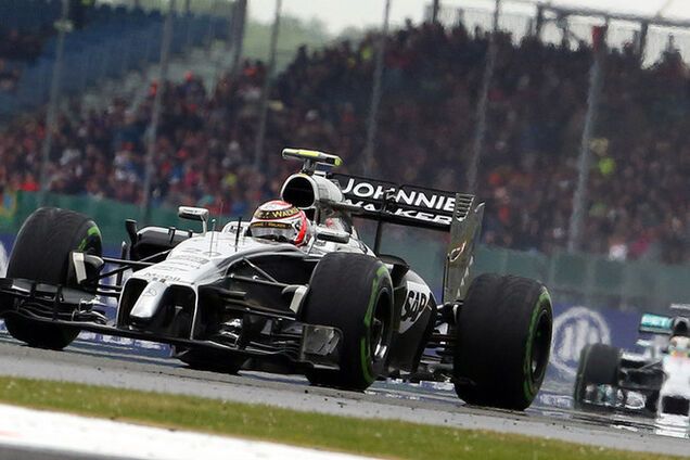 'Мерседес' выиграл восьмое Гран-при сезона в Формуле-1