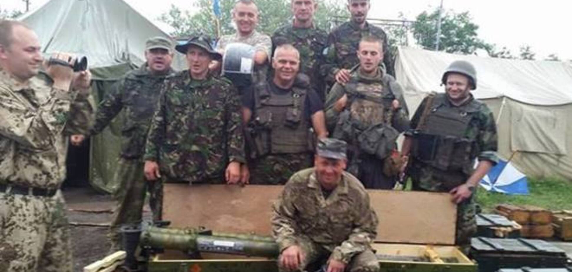 Гвардейцы нашли в церкви арсенал новейшего оружия из РФ