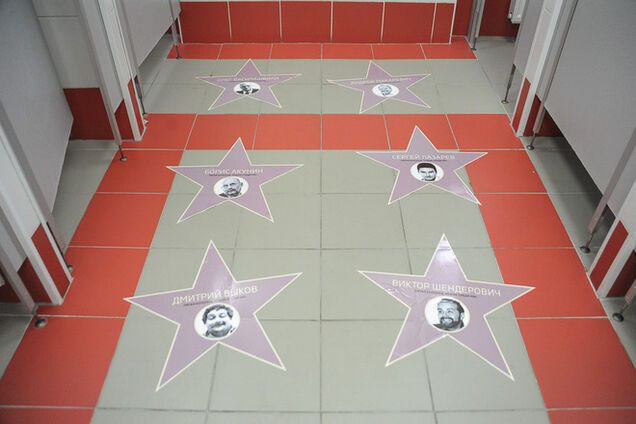Шендерович про 'ворогів РФ' в туалеті: краще на підлозі сортиру, ніж в Кремлі з Путіним