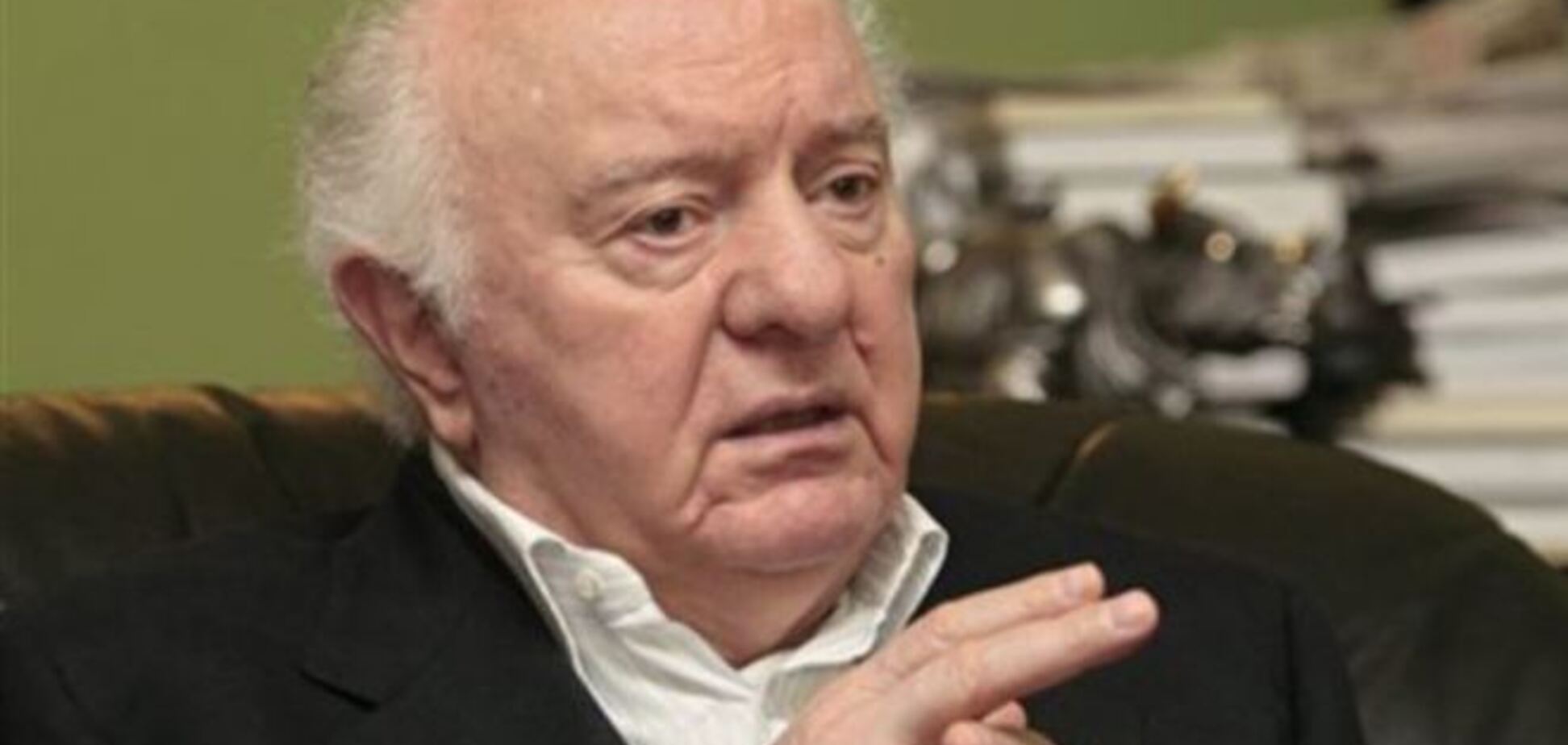 Шеварднадзе похоронят 13 июля рядом с его супругой