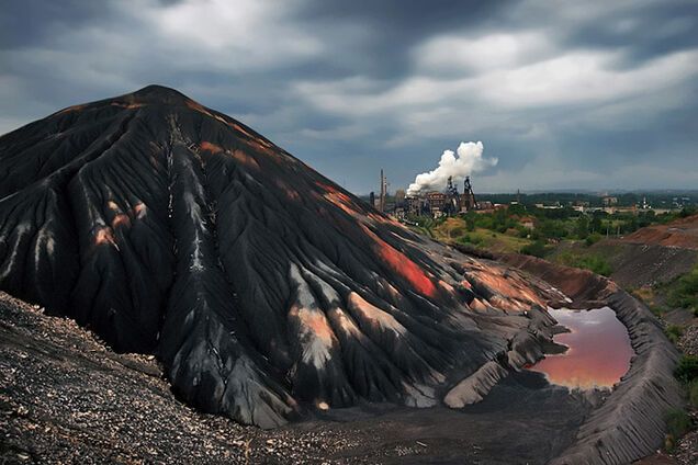 Ареал 'ДНР' и ЛНР' полностью отобразил промзону Донбасса. Инфографика