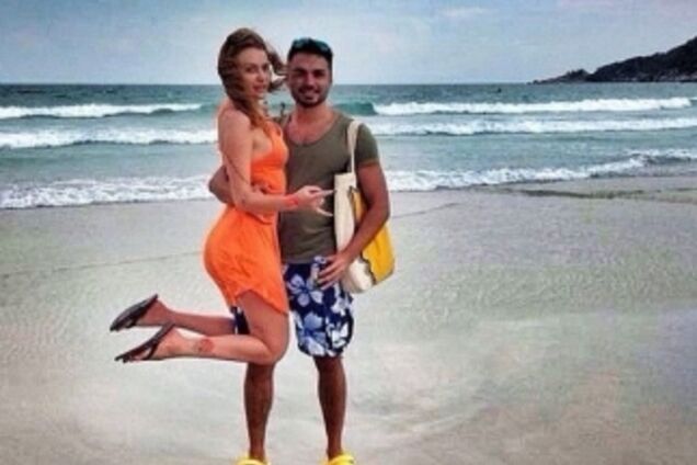 Рыженькая Слава покинула 'НеАнгелы' из-за беременности