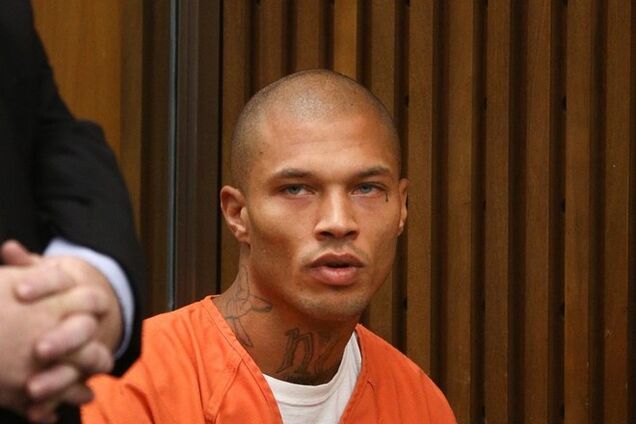 Самому красивому преступнику США грозит 10 лет тюрьмы