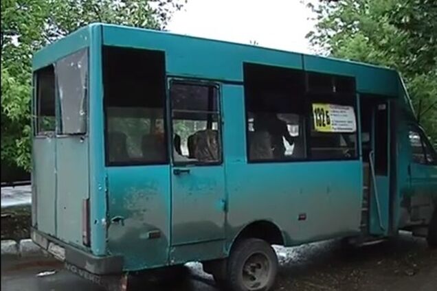 В Луганске террористы обстреляли маршрутку из минометов