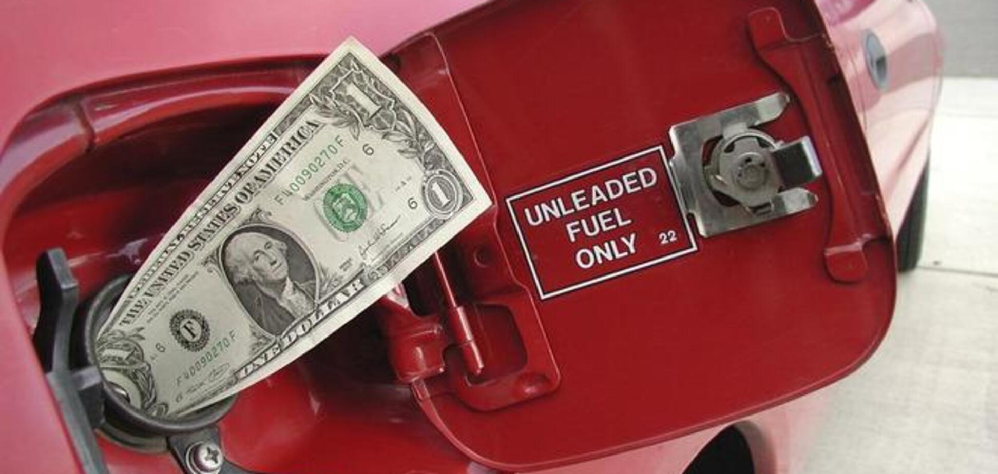 Бензин снова подорожает в августе