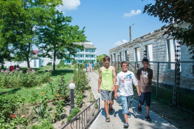 В Одесской области лагерь с переселенцами из Донбасса решили закрыть из-за долгов