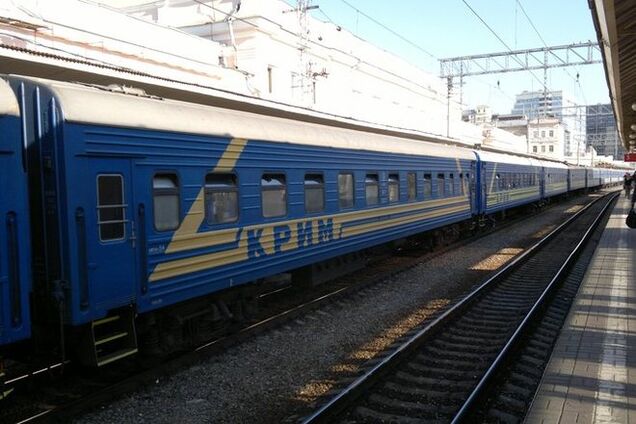 Поезд 'Симферополь-Москва' впервые за 25 лет поехал в обход Украины