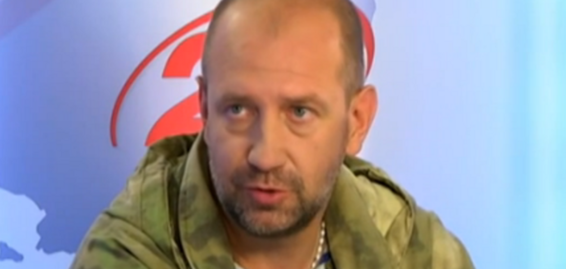 В 'Айдаре' рассказали, как жители Лутугино вставали на колени перед военными