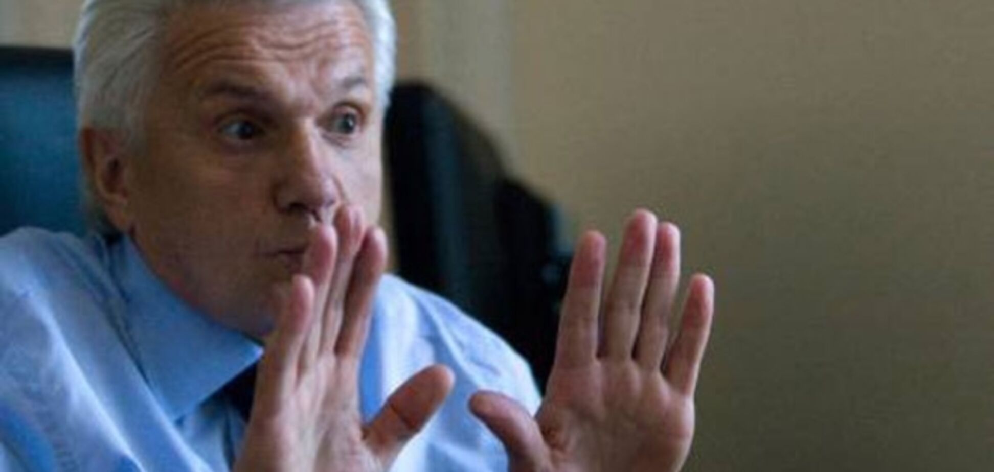 Литвин в ущерб армии попросил не отдавать арендуемые частной фирмой вертолеты