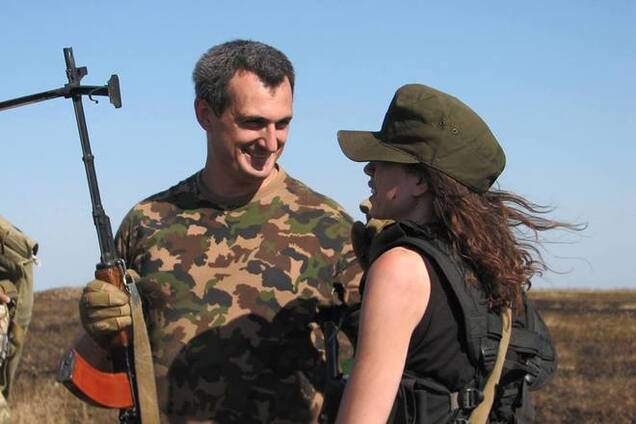 Порошенко наградил орденом 'За мужество' погибшего в зоне АТО мужа Чорновил