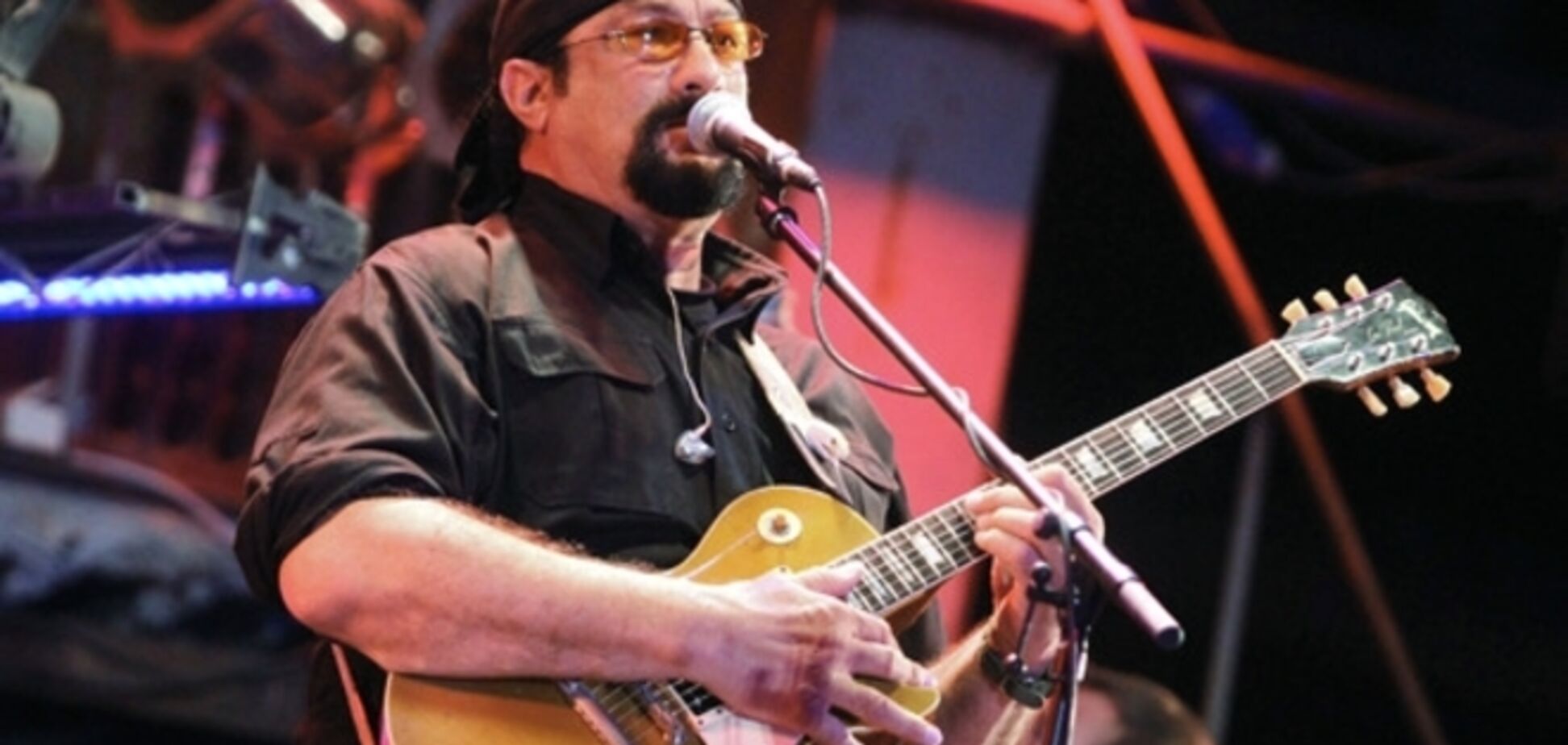 Стивен Сигал выступил в Крыму в поддержку террористов