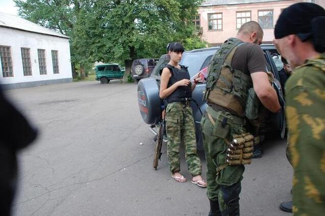 Жена боевика Моторолы пошла воевать вместе с любимым