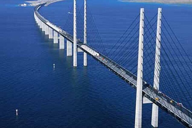 У Росії повідомили про швидке будівництво моста через Керченську протоку