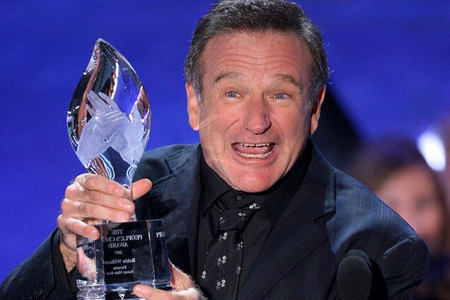 Мир скорбит о Робине Уильямсе, задушившем себя из-за депрессии