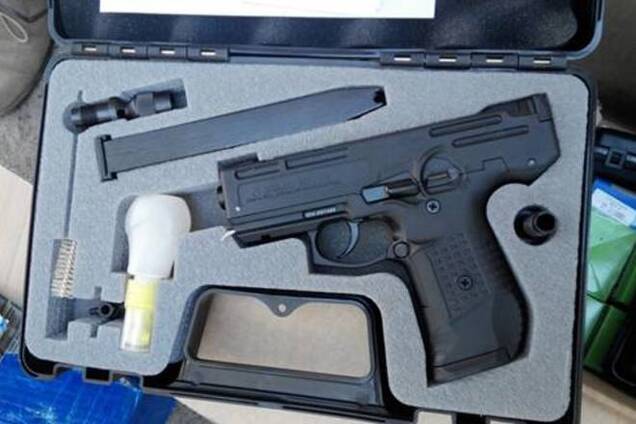 СБУ накрыла торговцев оружием в Полтавской области