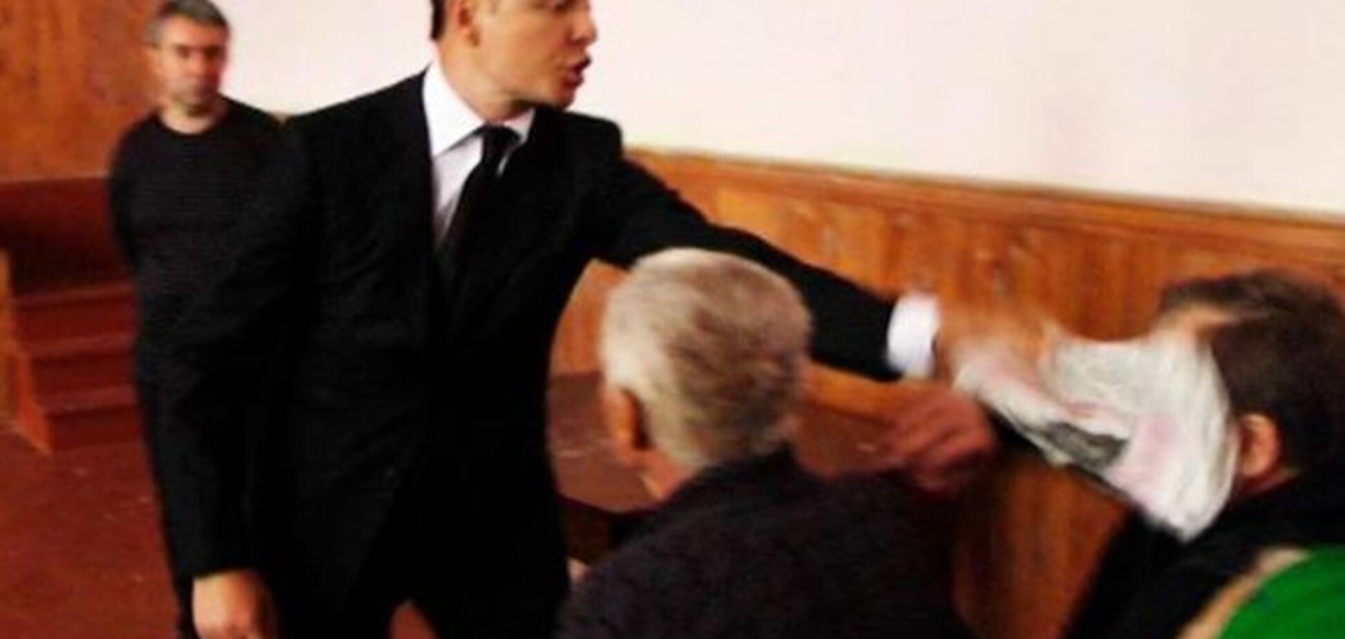 Про побитого Ляшка: завалили, як бабку