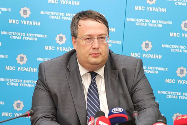 Советник Авакова в прямом эфире посоветовал Путину застрелиться