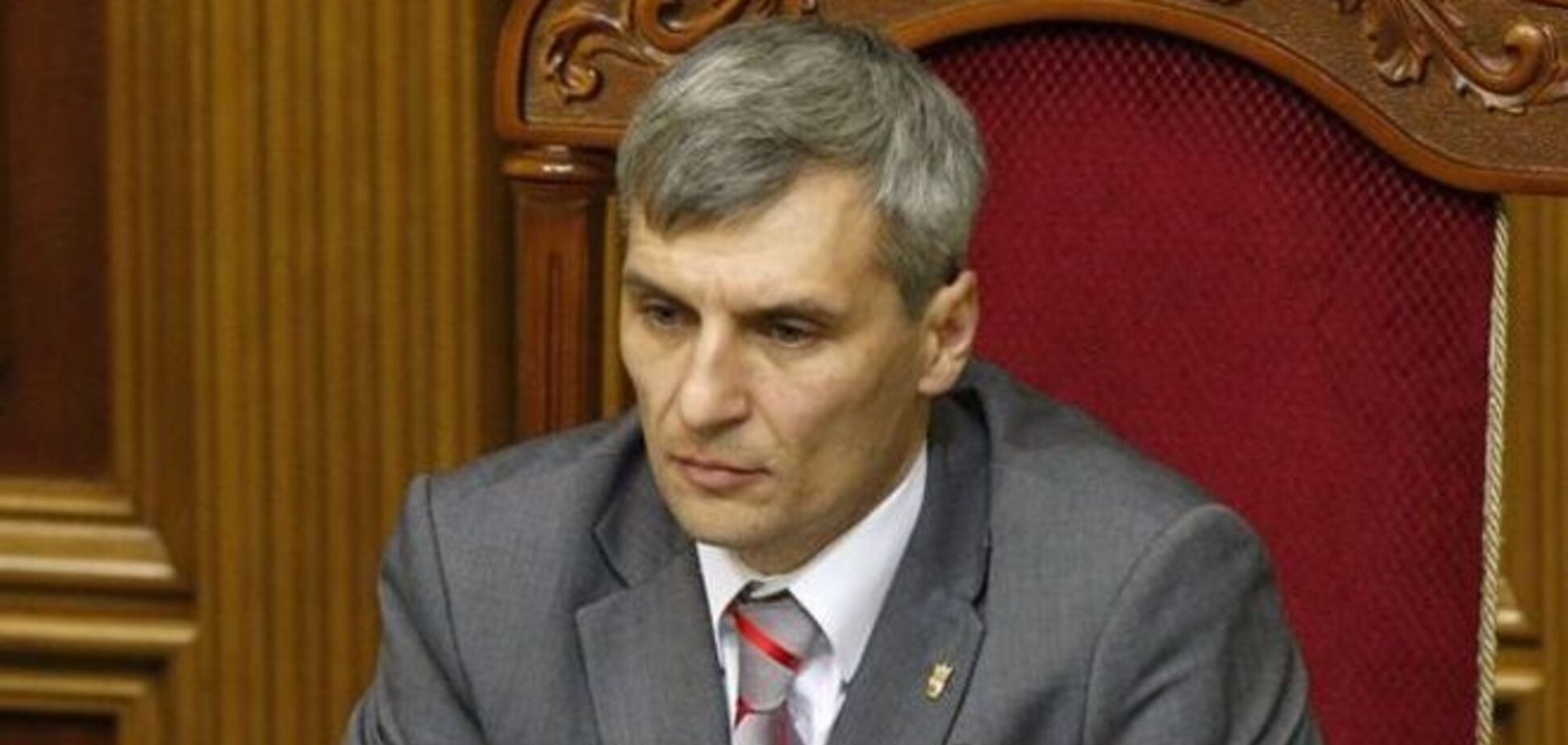 Кошулинский заявил, что 'санкции' депутаты будут принимать в сентябре
