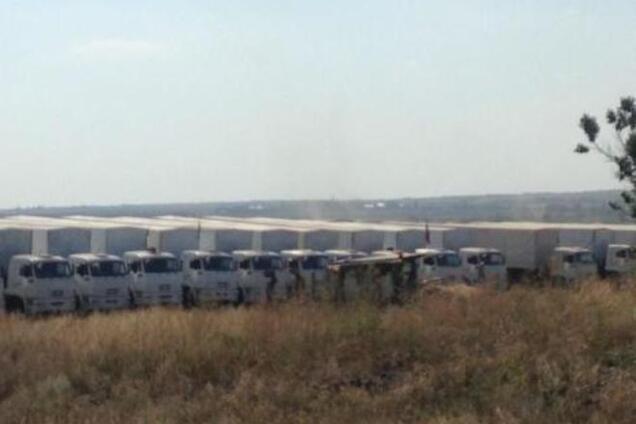Російський гуманітарний конвой зупинився у 25 км від кордону з Луганщиною