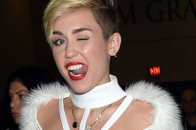 Майли Сайрус впала в истерику в нью-йорком отеле