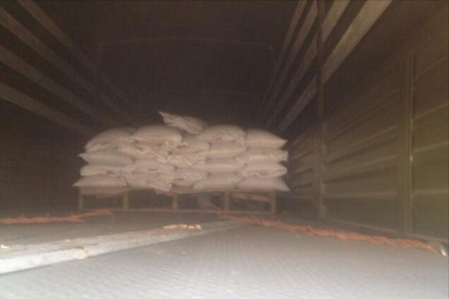 Россия объяснила полупустые 'Камазы' 'гумконвоя' обкаткой машин и желанием увеличить скорость