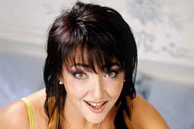 Пьяная Лолита устроила концерт у метро