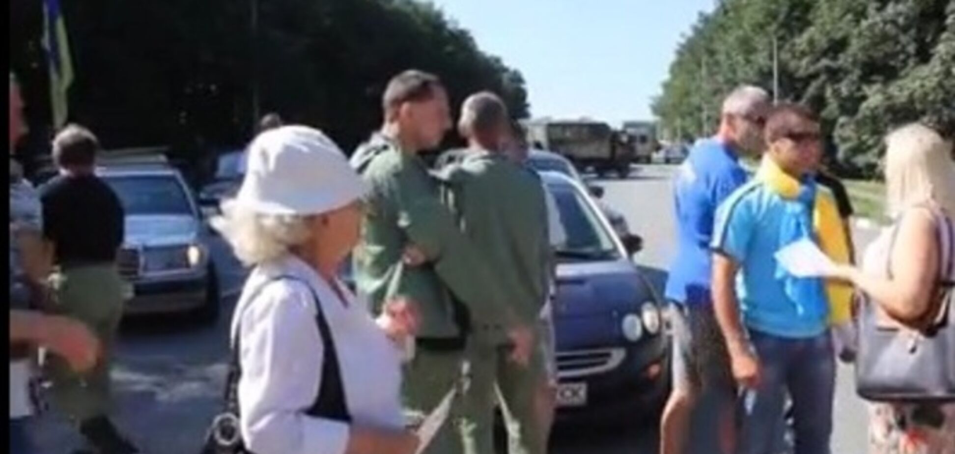 На Львовщине из-за военных складов перекрыли международную трассу 