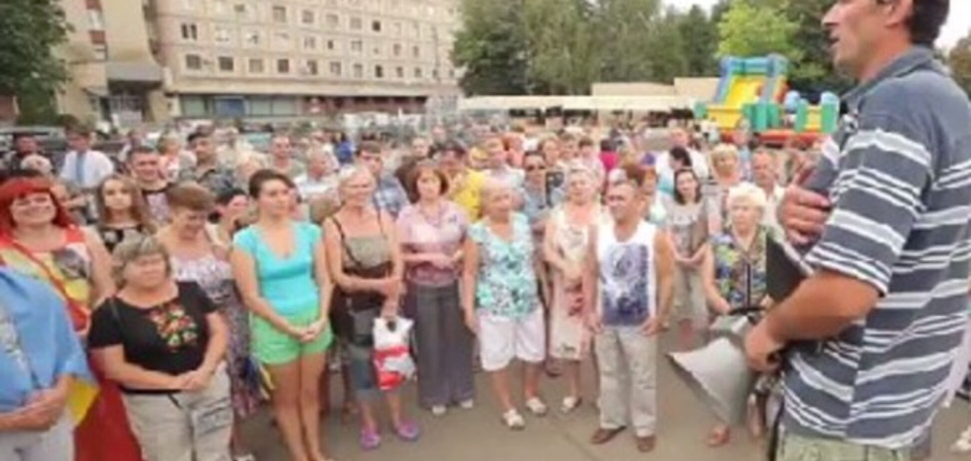 Жители Славянска решили переплавить памятник Ленину и выгнать Кобзона