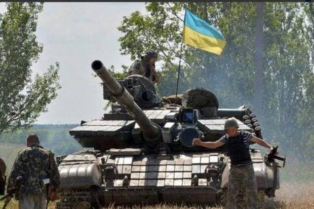 Украинские военные взяли под контроль Ясиноватую