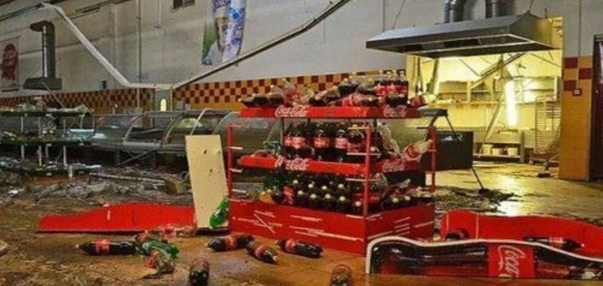 На Донбассе боевики разграбили очередной супермаркет