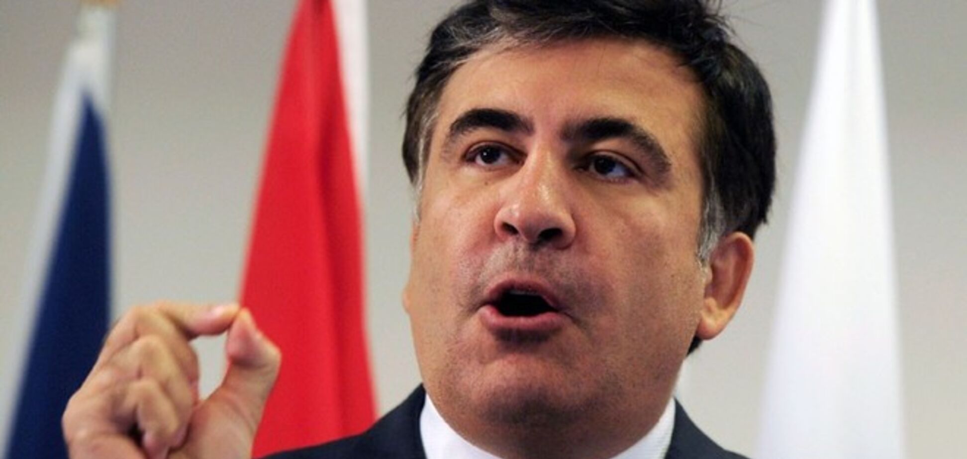 Саакашвили дал совет, с чего начать люстрацию в Украине