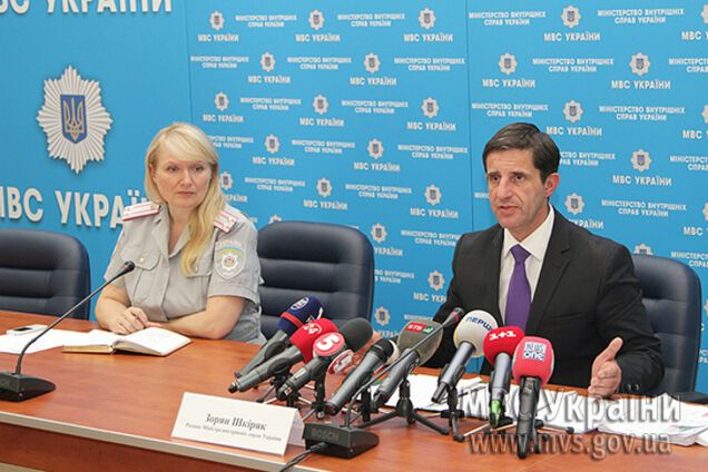 На Донбассе уволены почти 4 тысячи правоохранителей