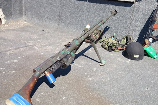 В зоне АТО судья хозсуда стреляет по танкам из трофейного ружья Симонова