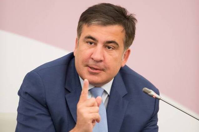 Саакашвили вернул правительству купленный за бюджетные деньги гардероб