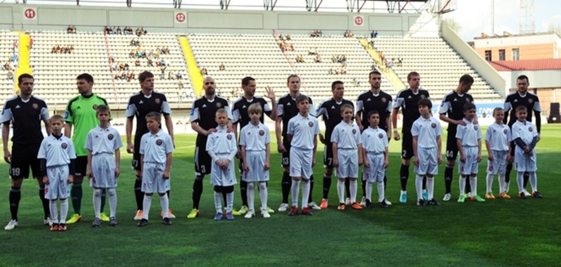 Запорожский 'Металлург' добыл первую победу