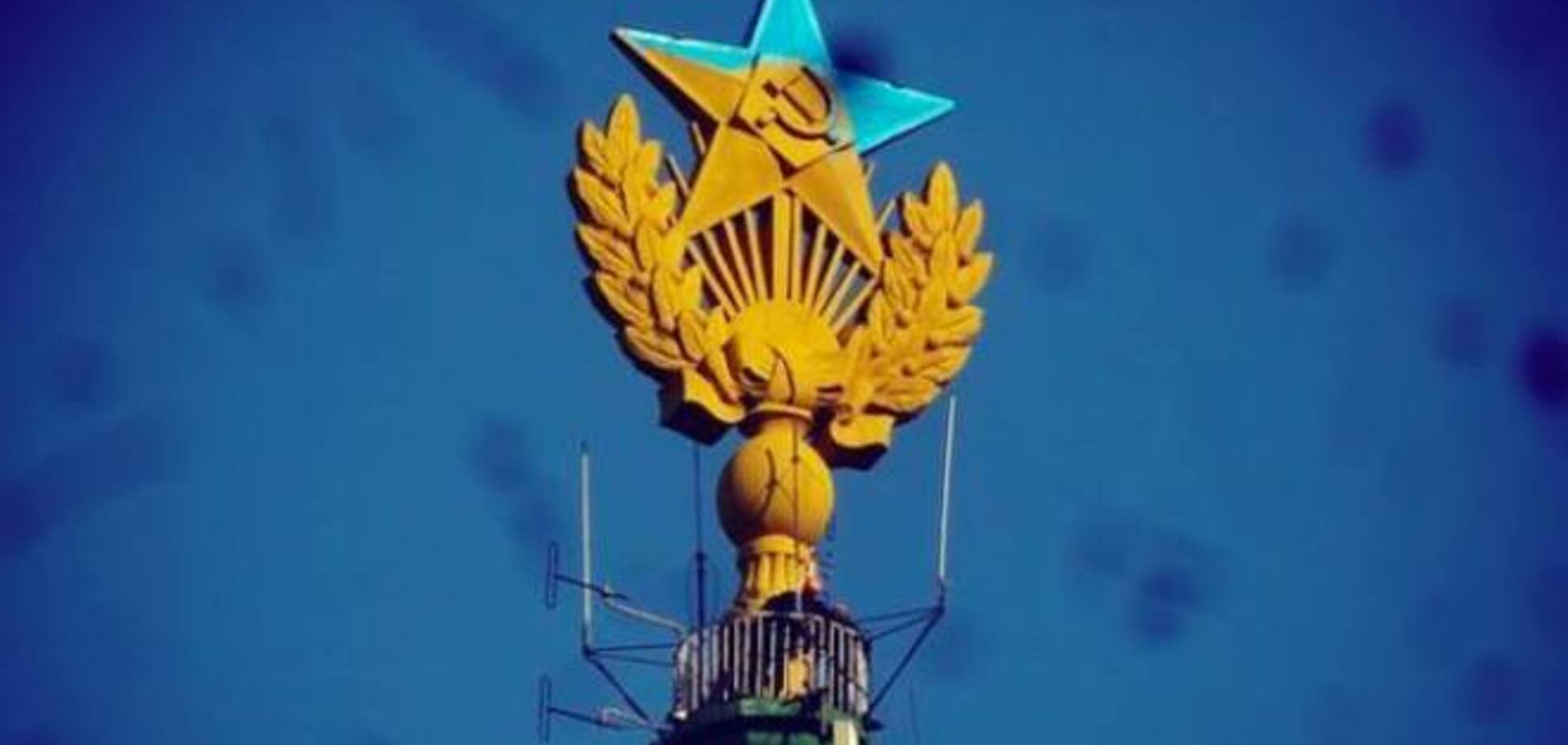 Ветеранов России возмутила выходка 'подлецов, осквернивших звезду'