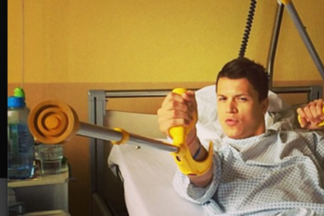 Коноплянка будет ходить на костылях