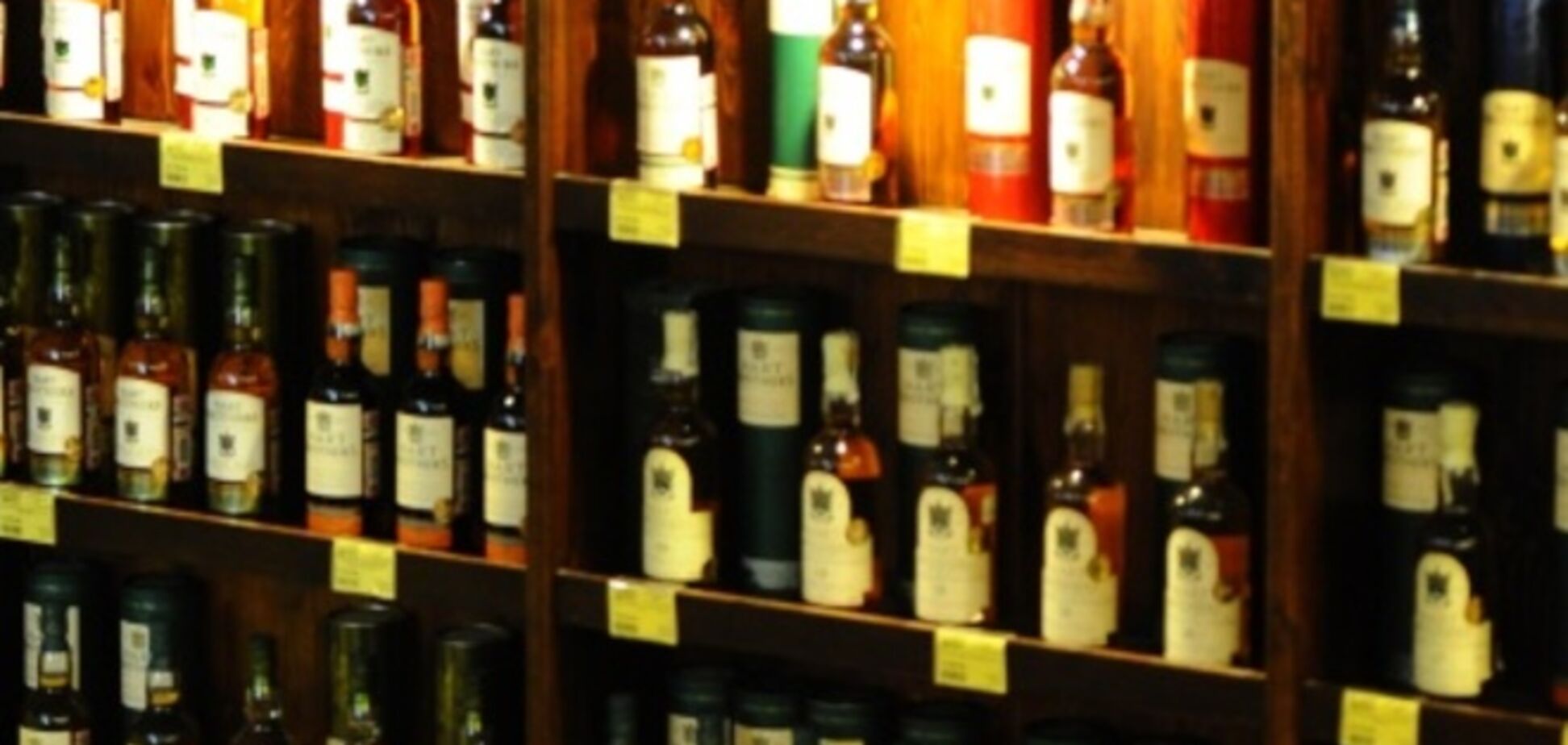 В России задумали запретить импортный алкоголь на банкетах чиновников