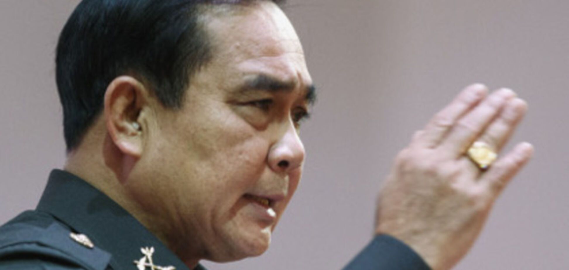 В Таиланде депутаты избрали премьером лидера военного переворота