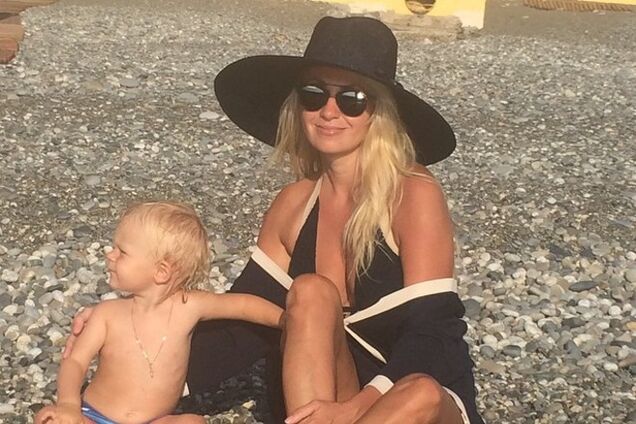Яна Рудковская похвасталась семейной идиллией в Сочи
