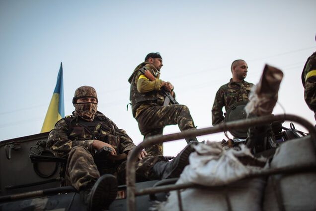 У Порошенко парад 24 августа объяснили поднятием патриотического духа армии