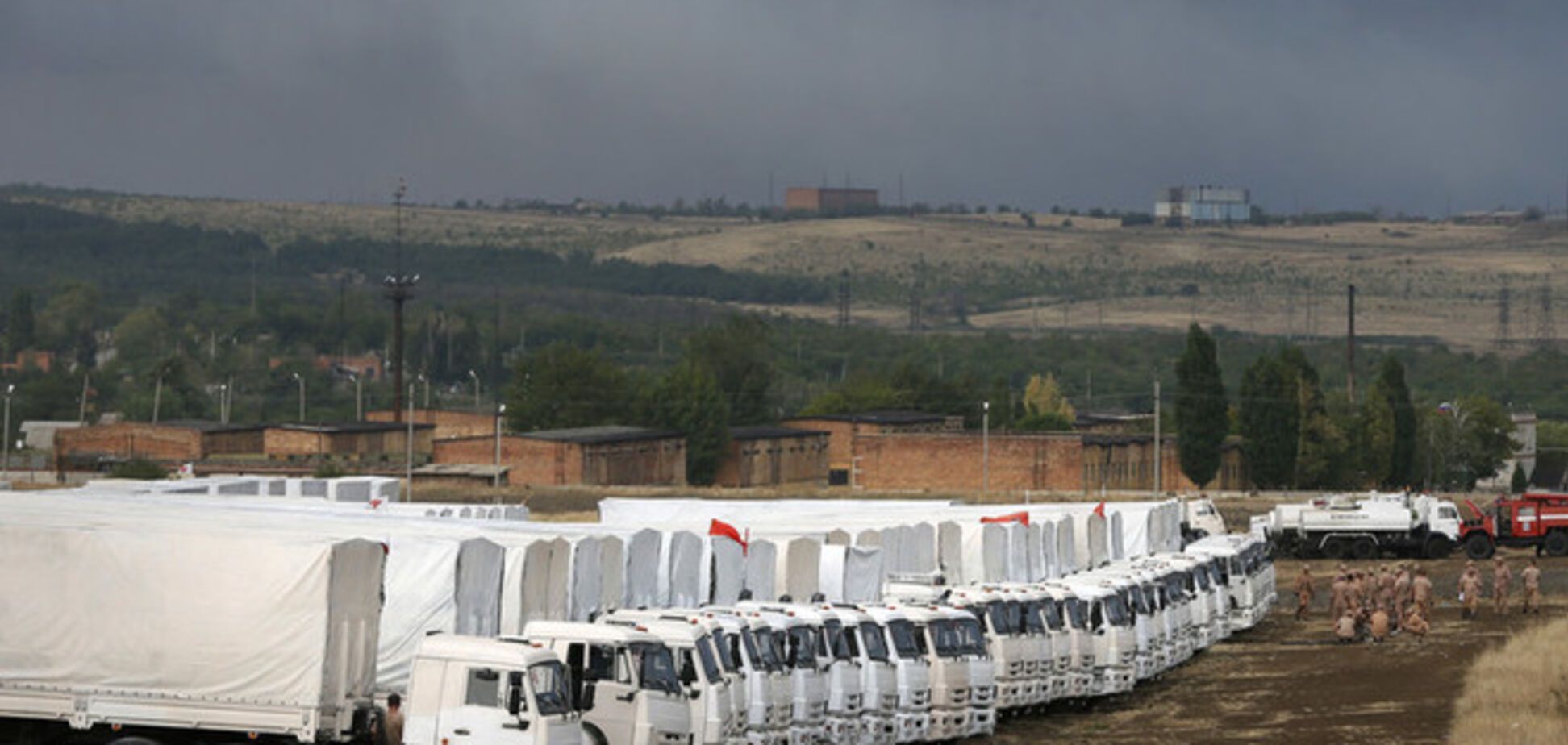 Таможня опровергла прохождение 'гуманитарки' Путина через границу Украины