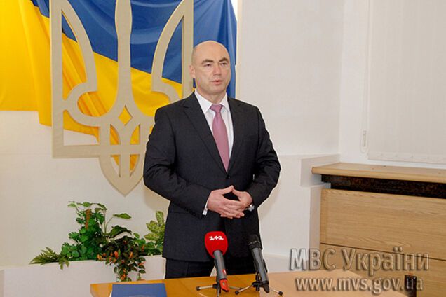 Кабмин по жалобе 'Правого сектора' назначил служебное расследование в отношении замглавы МВД