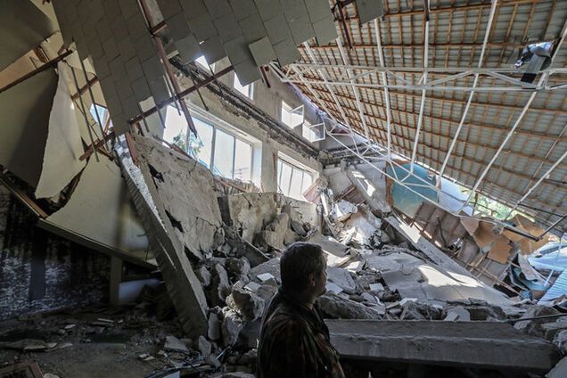 'Уже не верится, что где-то существует нормальная жизнь'. Звонки в зону АТО