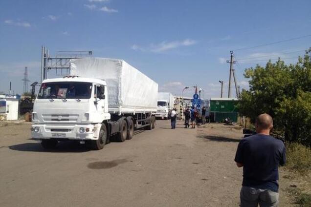 Российский гумконвой едет в Луганск под сопровождением террористов