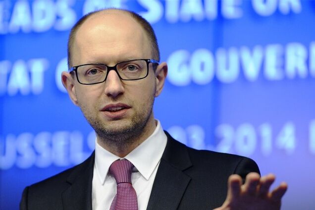 Яценюк рассказал, когда окончится война