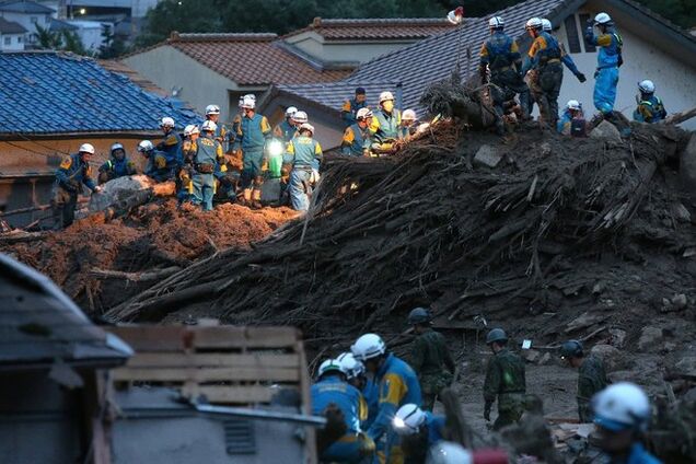 Япония: из-за оползней погибло 39 человек