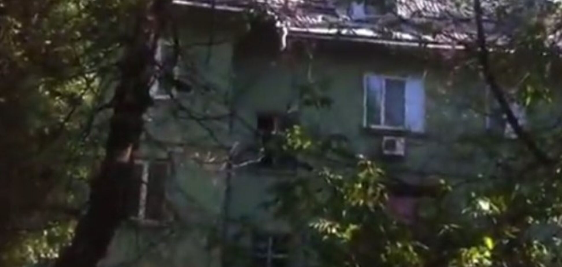 В Донецке снаряд террористов влетел прямо в квартиру, убив семью