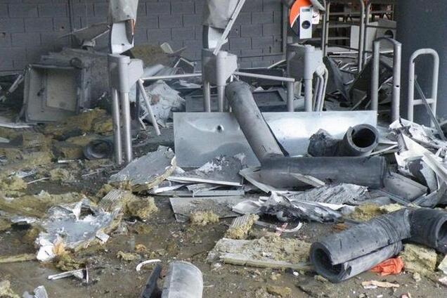 Опубликованы новые фото разрушений на 'Донбасс Арене'